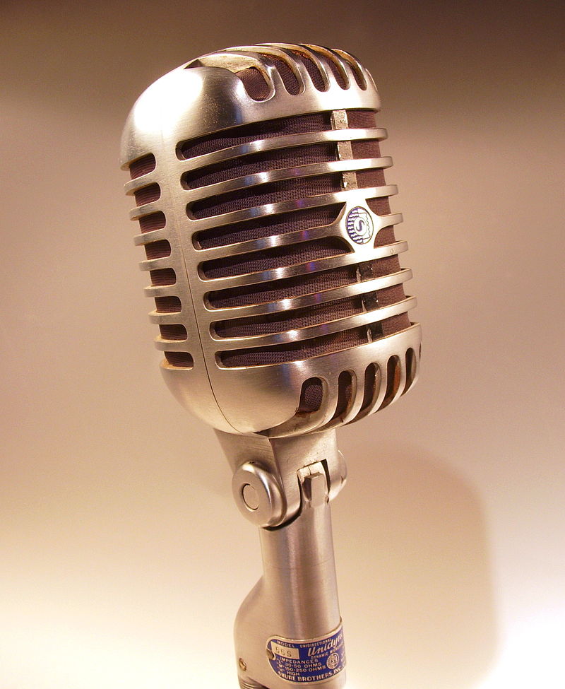A Mikrofonpróba nyertese jókora örömmel várja a műsorvezetést