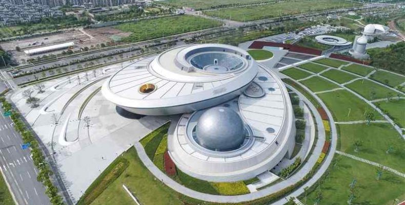 Megkezdte üzemelését Sanghajban a Föld legnagyobb csillagászati múzeuma